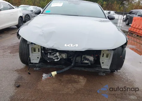 2025 Kia K5 Gt-Line z USA, uszkodzony, nr VIN KNAG64J7XS5284420